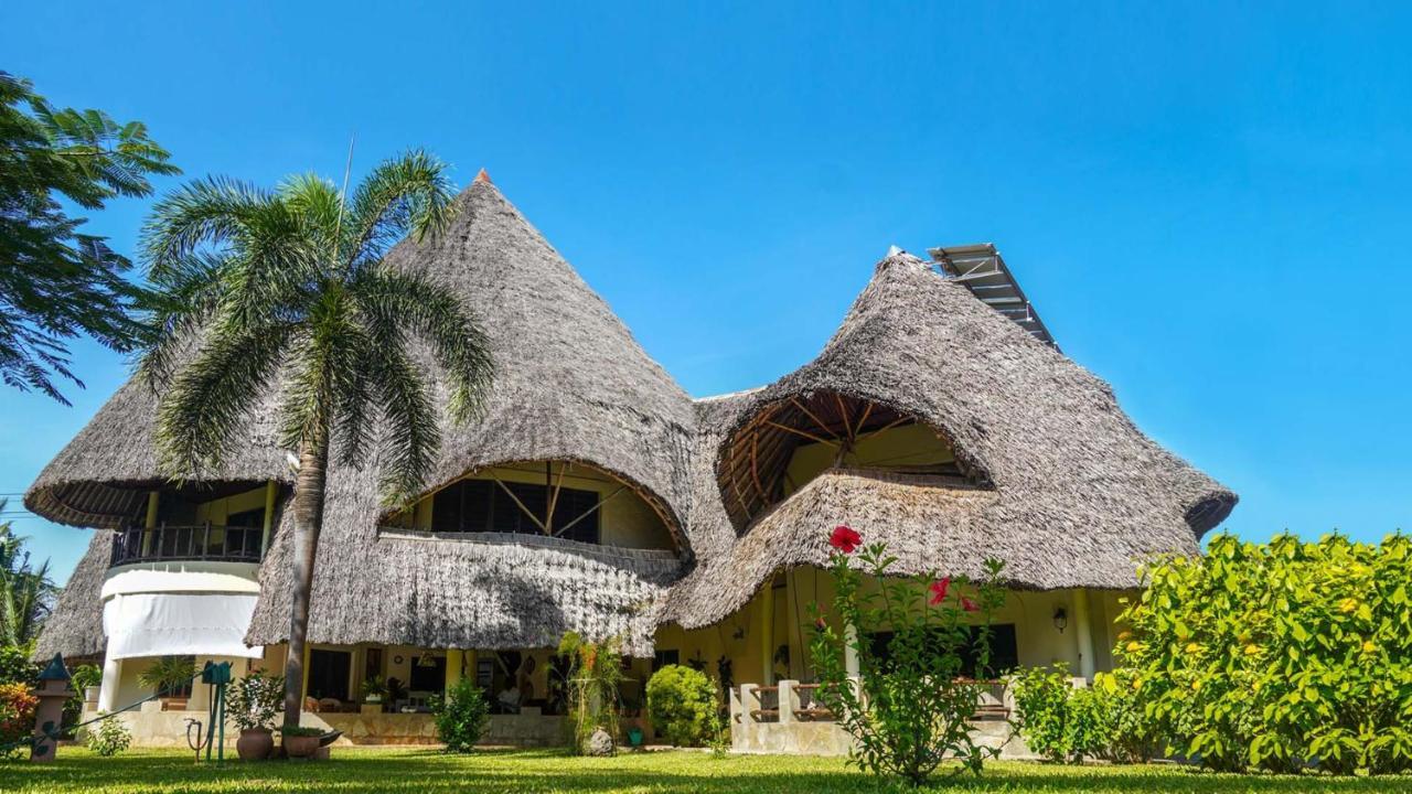 Amani Paradise - Luxury Villas Diani Beach Exterior foto